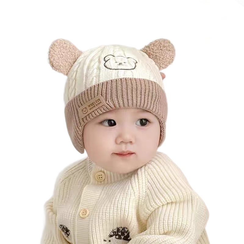 Cute and adorable knitted hats for babies in autumn and winter, windproof and ear-protecting wool hats for infants and toddlers.