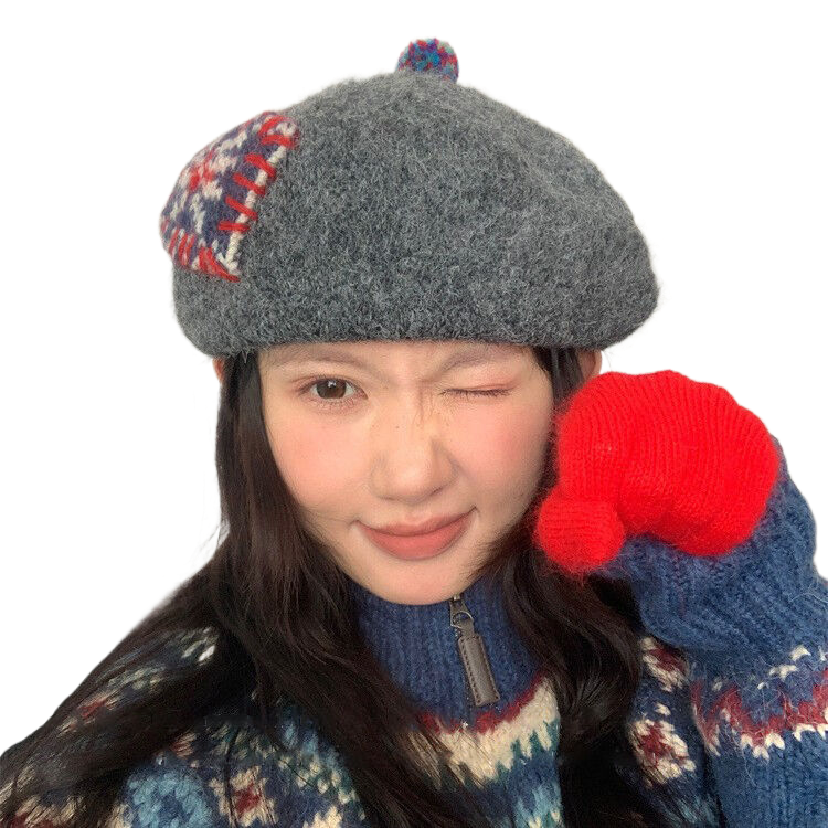 Hand-stitched Fair Isle patch knitted beret, warm for autumn and winter, flattering and slimming.